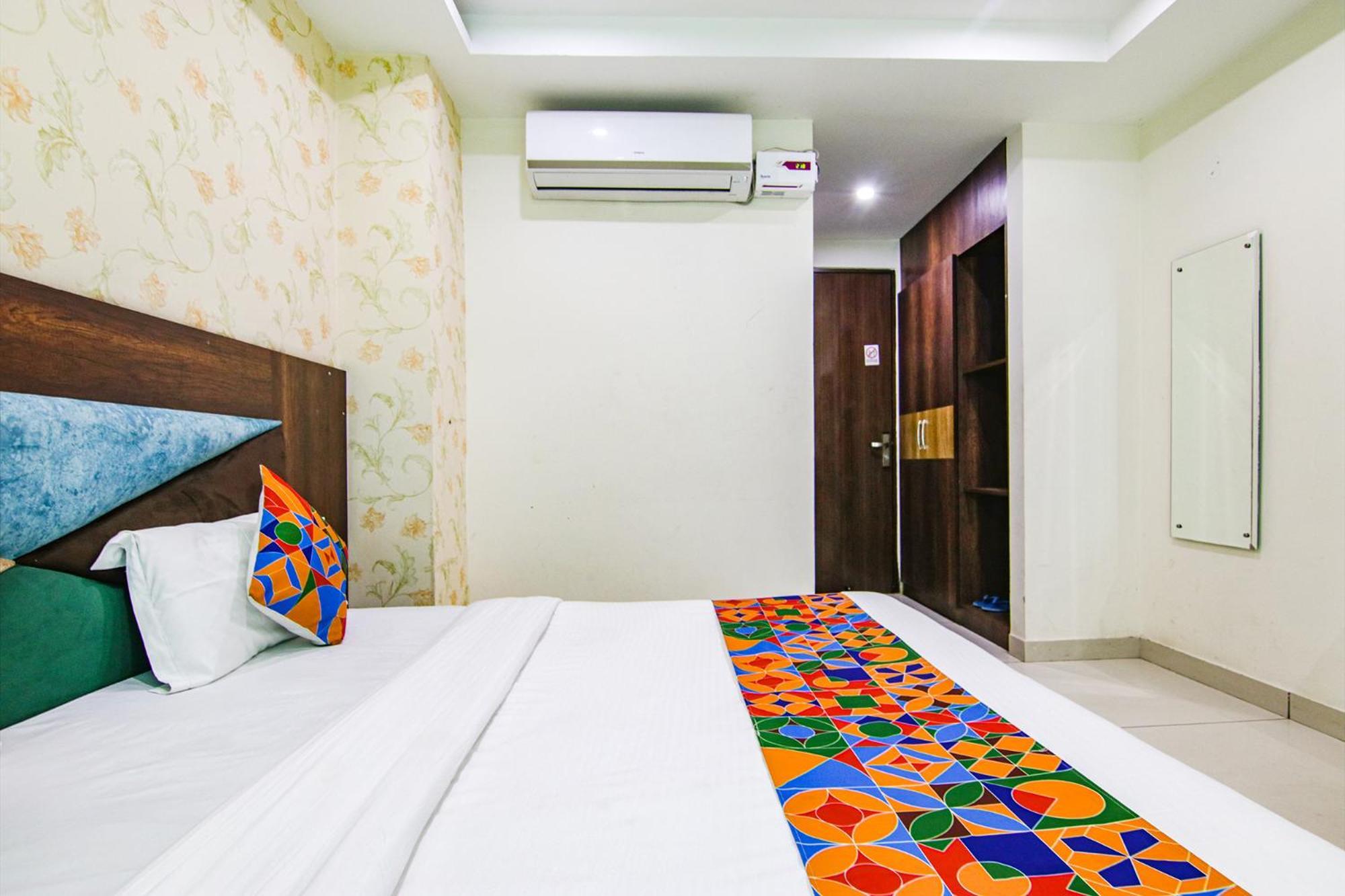 Fabhotel Lime Wood Mohali Exterior photo